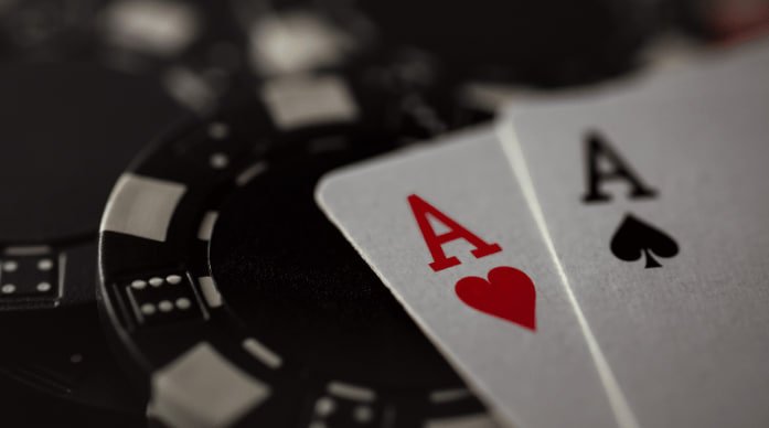 832bet